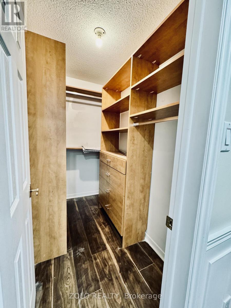 1062 Havendale Boulevard, Burlington, Ontario  L7P 3P8 - Photo 21 - W12646632