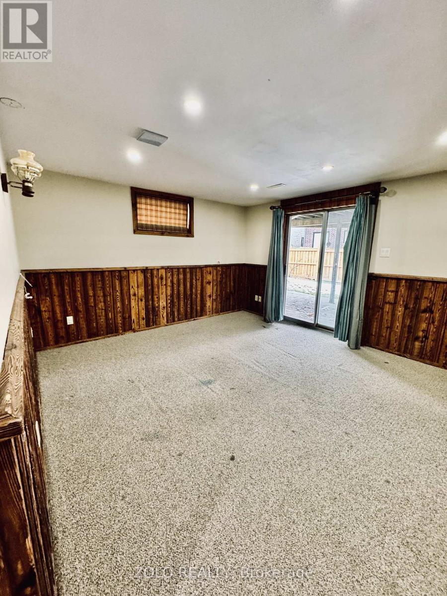 1062 Havendale Boulevard, Burlington, Ontario  L7P 3P8 - Photo 23 - W12646632