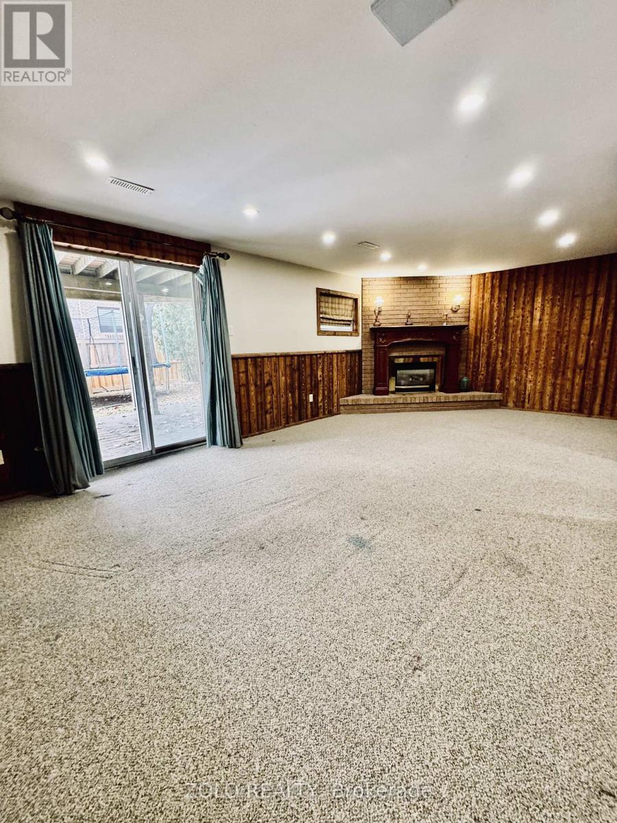 1062 Havendale Boulevard, Burlington, Ontario  L7P 3P8 - Photo 24 - W12646632