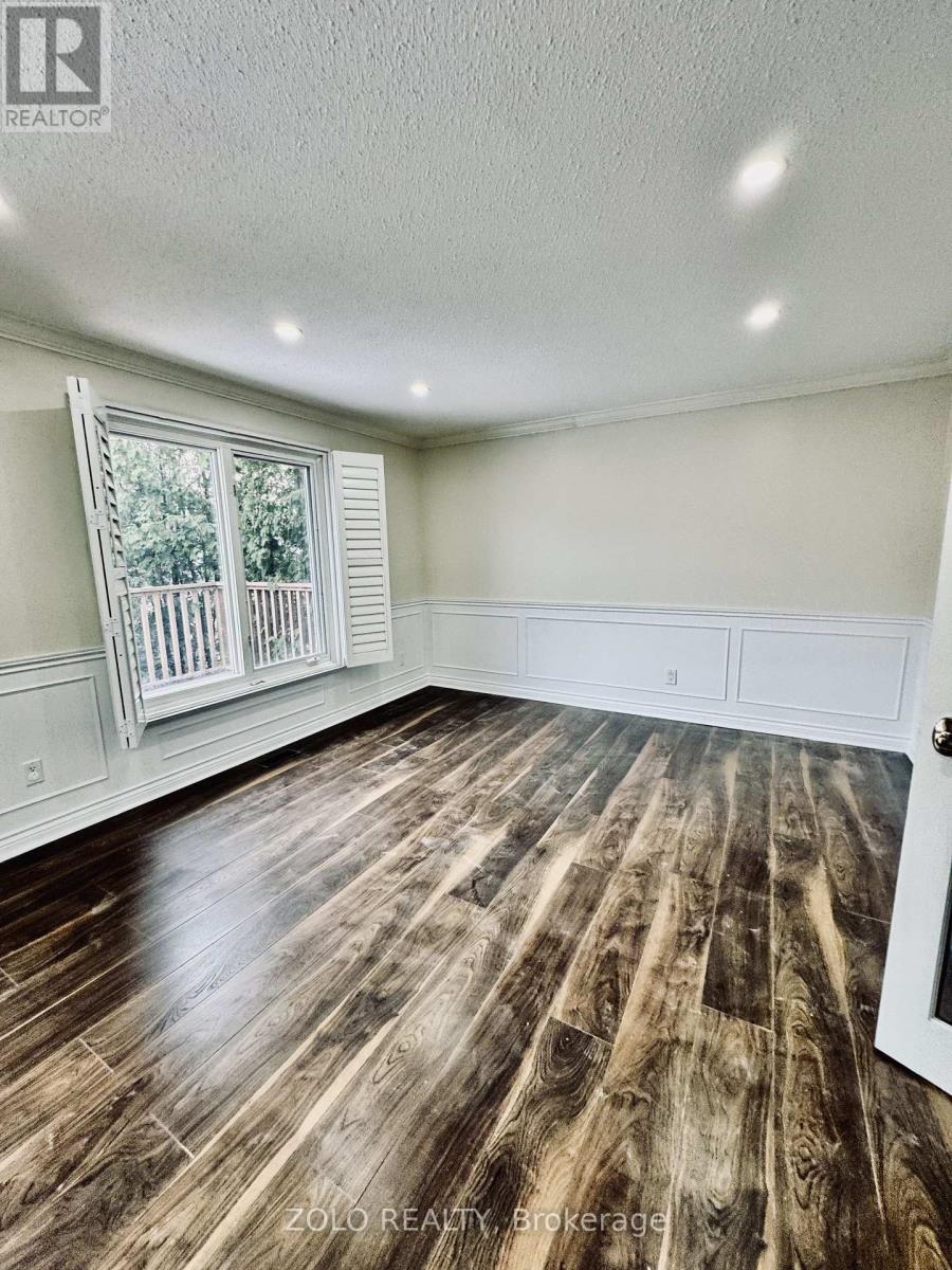 1062 Havendale Boulevard, Burlington, Ontario  L7P 3P8 - Photo 9 - W12646632