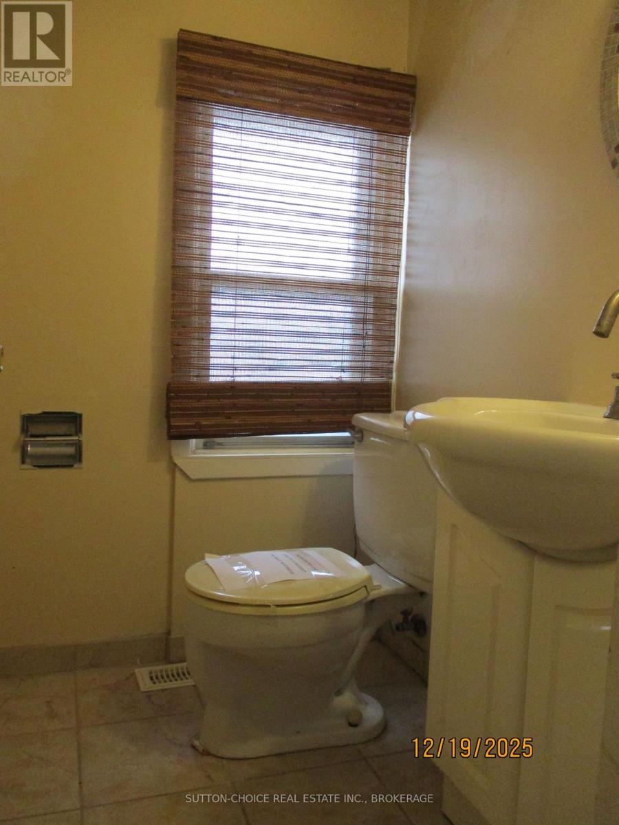 1225 Harrison Street, North Bay, Ontario  P1B 6H1 - Photo 14 - X12646666