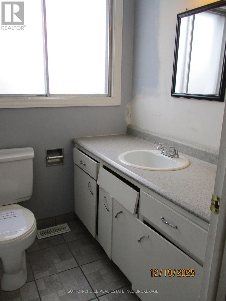 1225 Harrison Street, North Bay, Ontario  P1B 6H1 - Photo 16 - X12646666