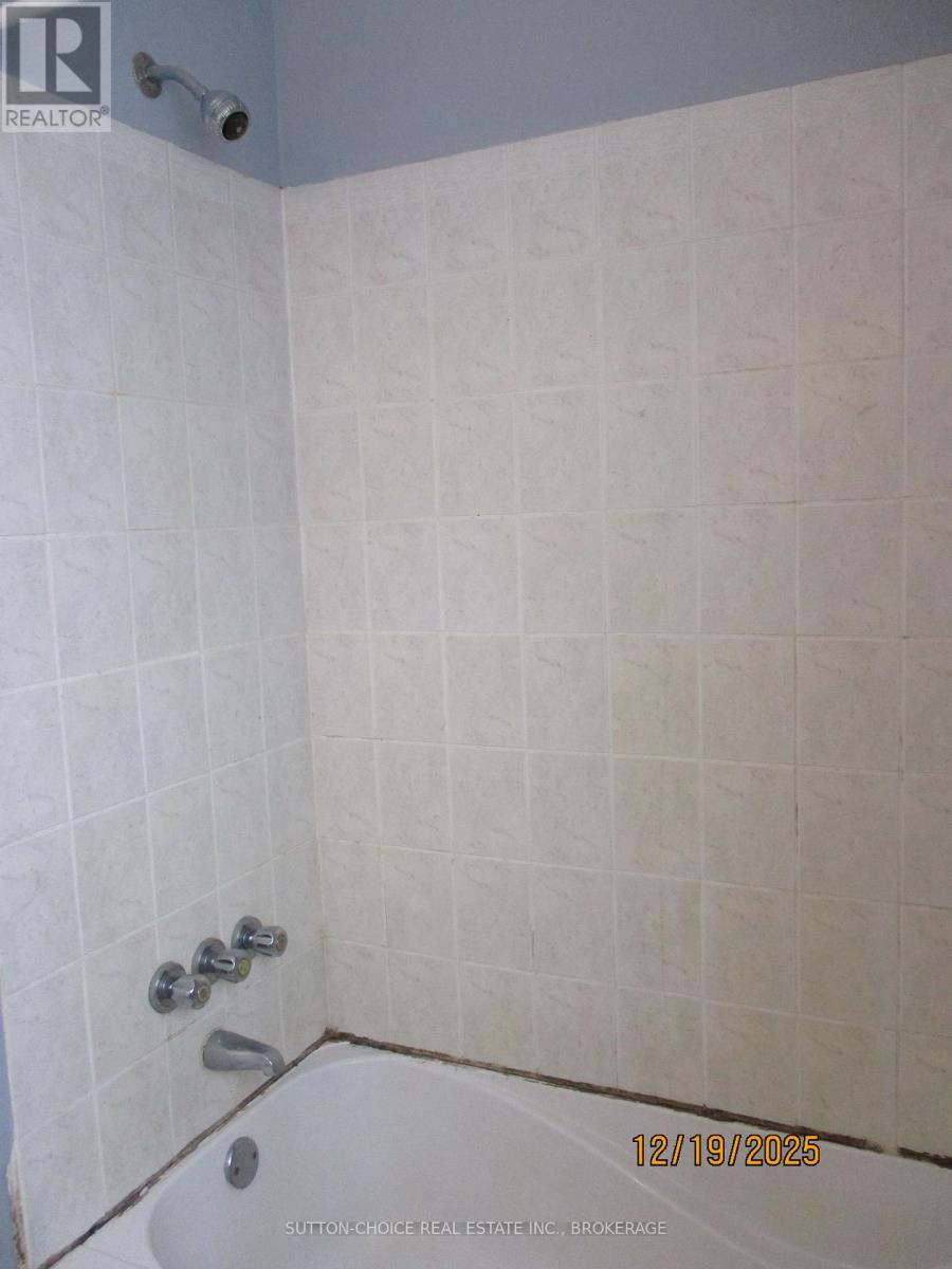 1225 Harrison Street, North Bay, Ontario  P1B 6H1 - Photo 18 - X12646666