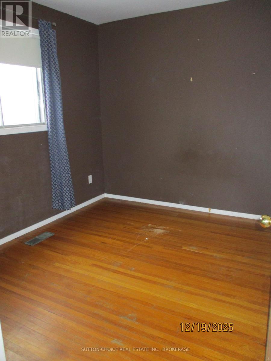 1225 Harrison Street, North Bay, Ontario  P1B 6H1 - Photo 19 - X12646666