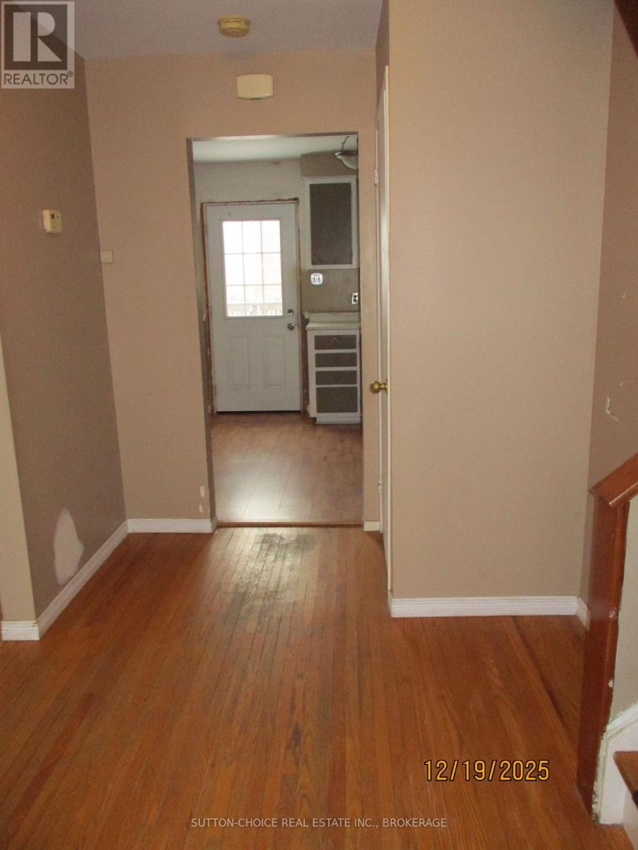1225 Harrison Street, North Bay, Ontario  P1B 6H1 - Photo 3 - X12646666