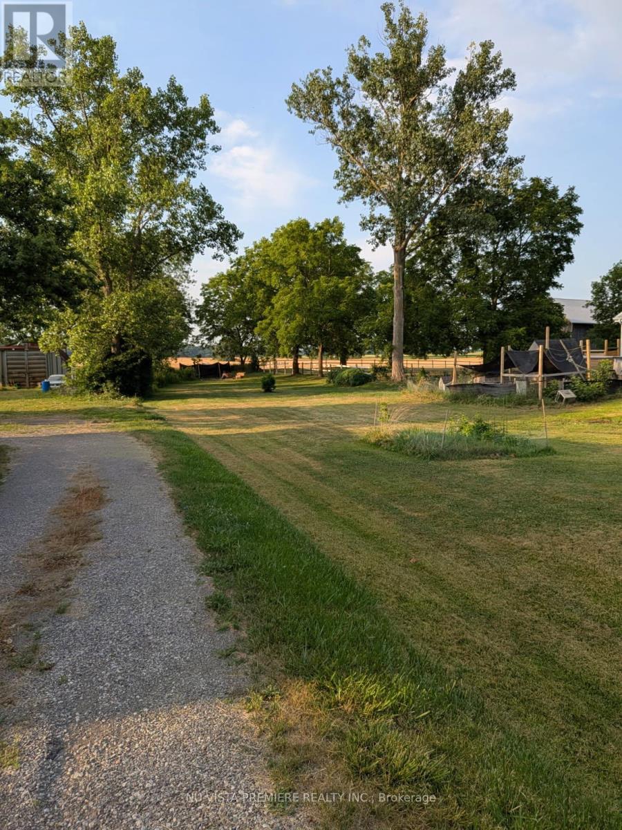 2448 Wilson Street W, Hamilton, Ontario  L0R 1L0 - Photo 17 - X12266866