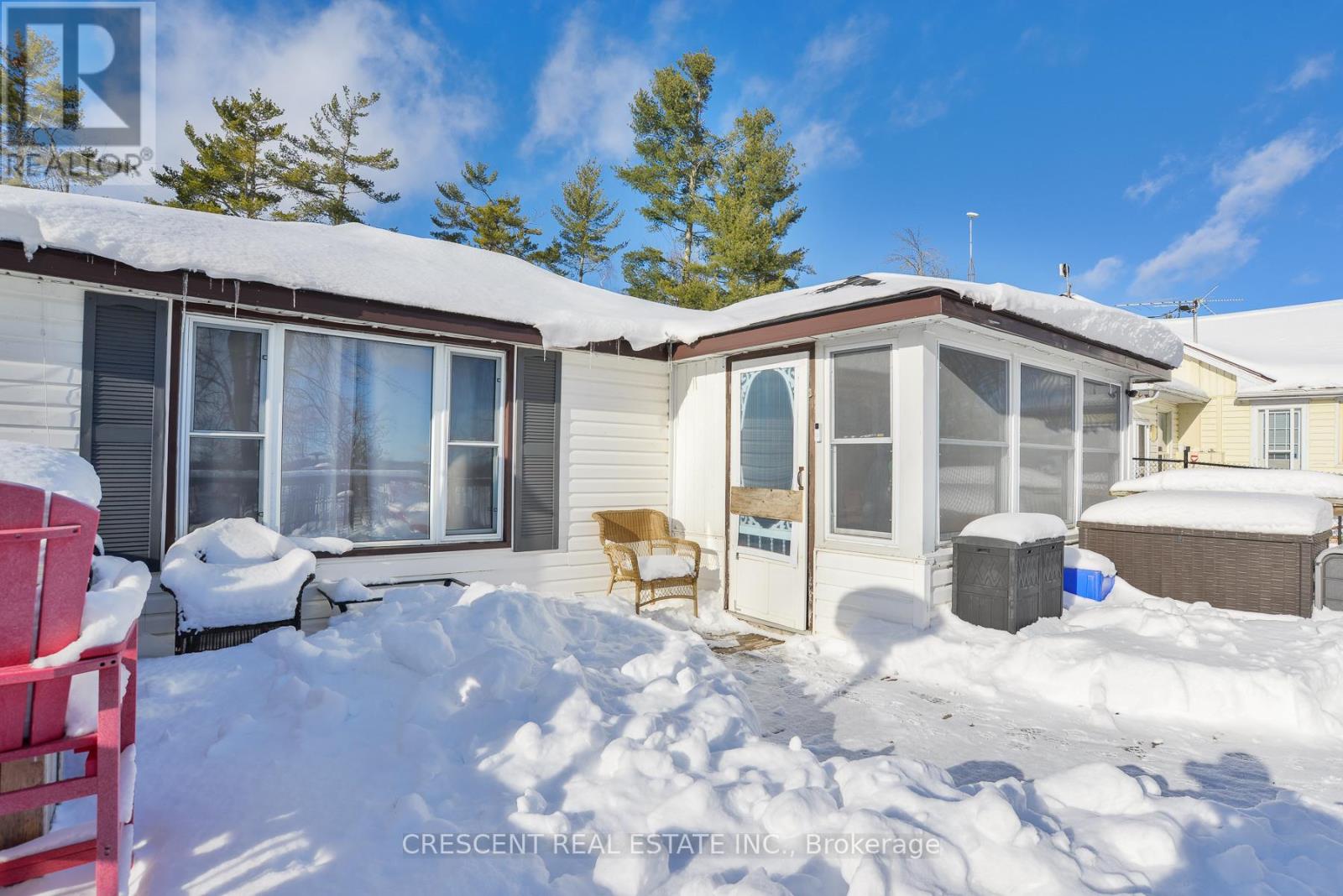 241 Avery Point Road, Kawartha Lakes, Ontario  L0K 1W0 - Photo 3 - X12646576