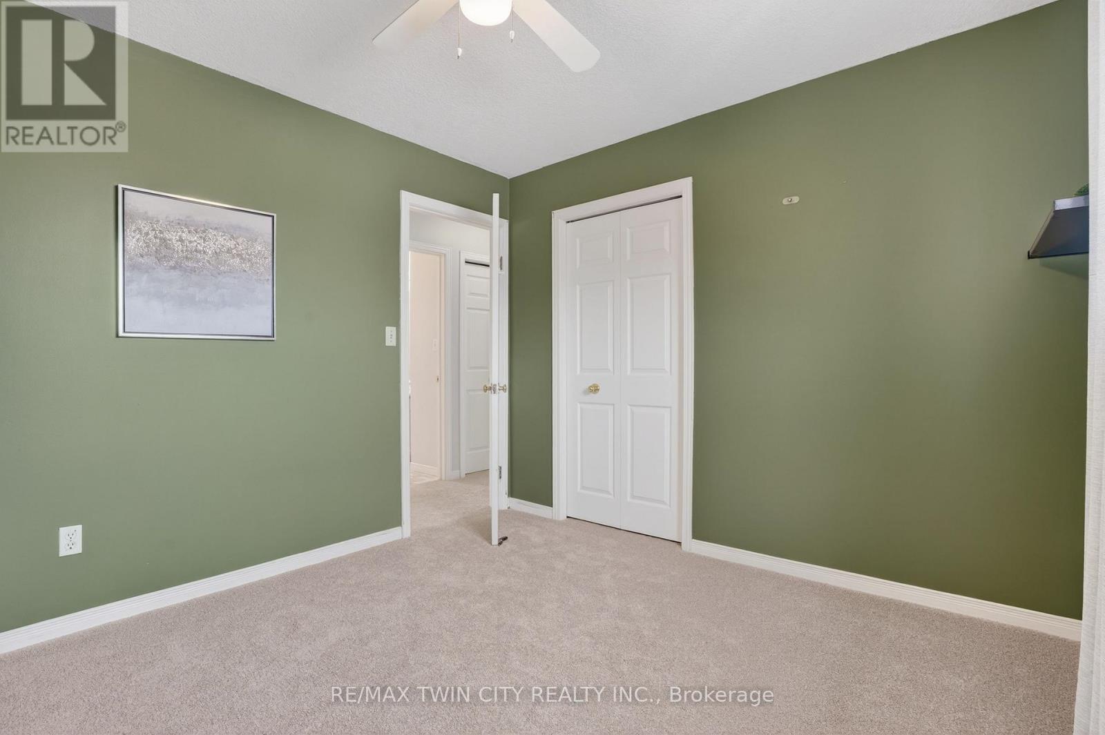 54 Glencliffe Court, Kitchener, Ontario  N2B 3X1 - Photo 34 - X12646626