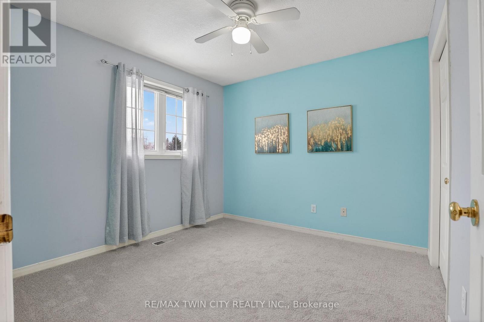 54 Glencliffe Court, Kitchener, Ontario  N2B 3X1 - Photo 35 - X12646626