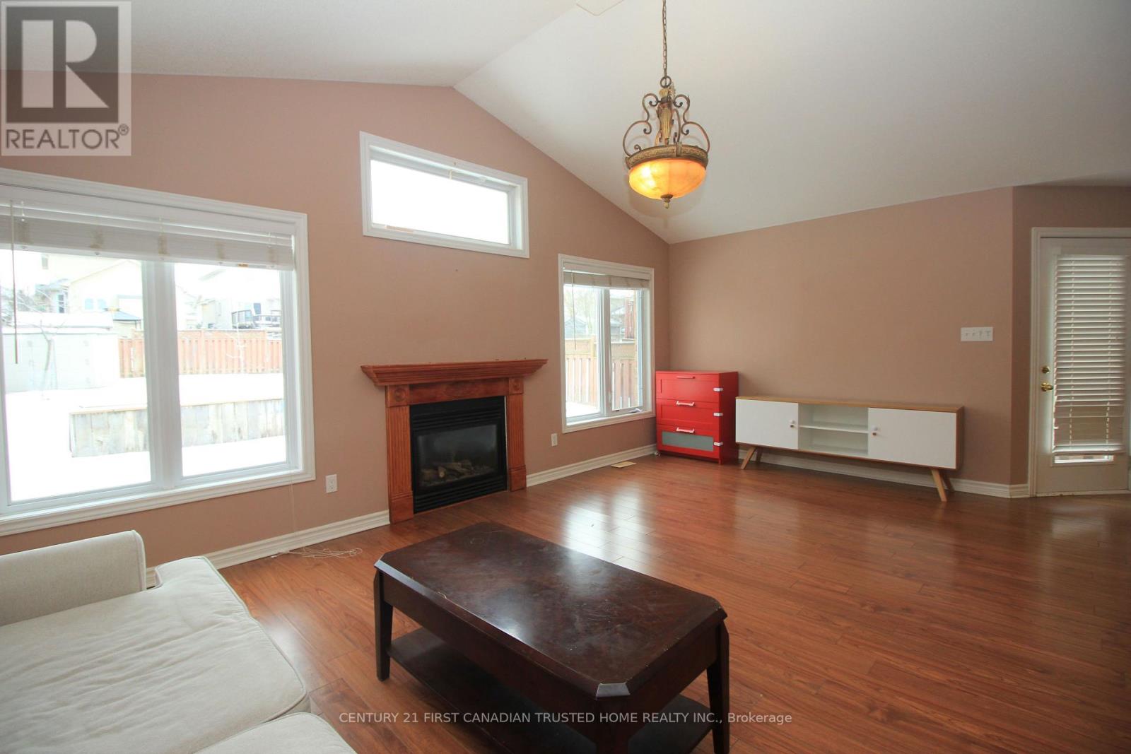 1681 Benjamin Drive, London East, Ontario  N5V 5K1 - Photo 12 - X12646680