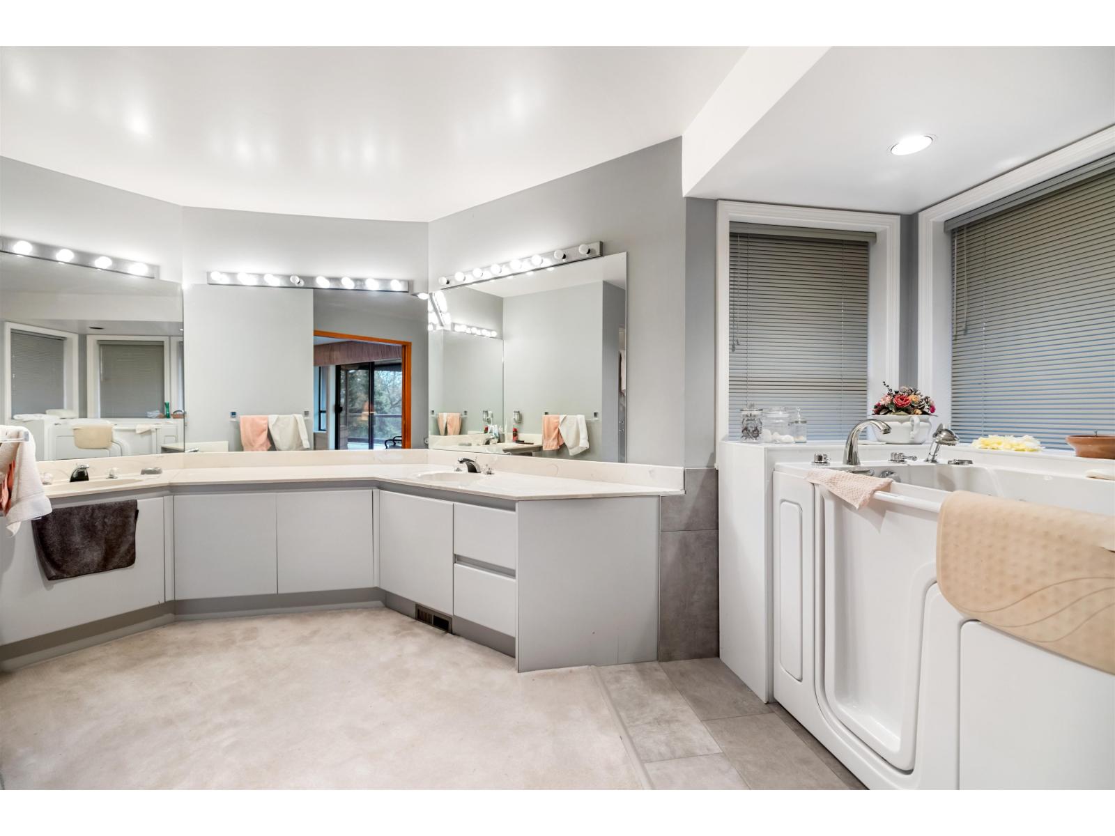 13193 Coulthard Road, Surrey, British Columbia  V3X 3E5 - Photo 28 - R3074707