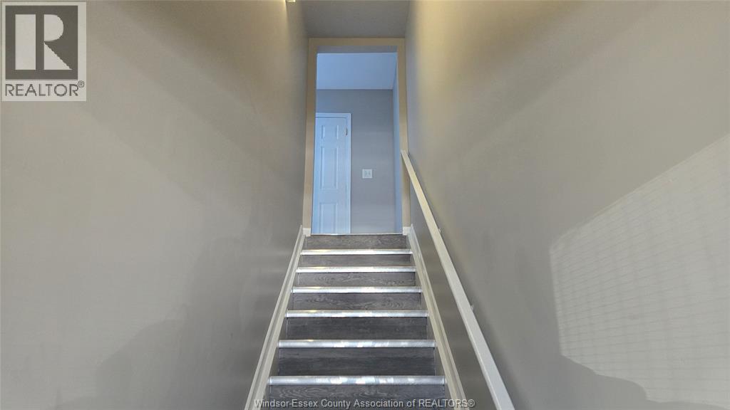 506 Hanna Street East, Windsor, Ontario  N8X 2N5 - Photo 9 - 25031965