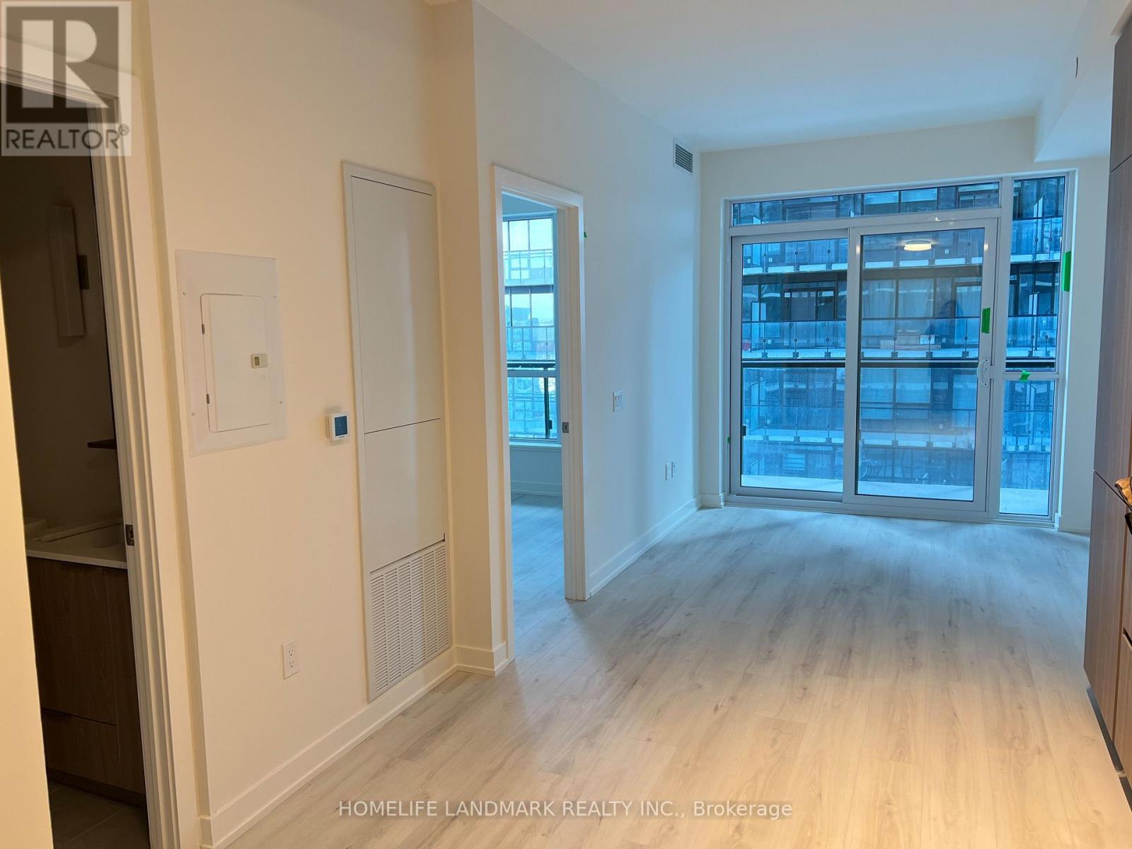 1208n - 120 Broadway Avenue, Toronto, Ontario  M4P 0E9 - Photo 1 - C12646662