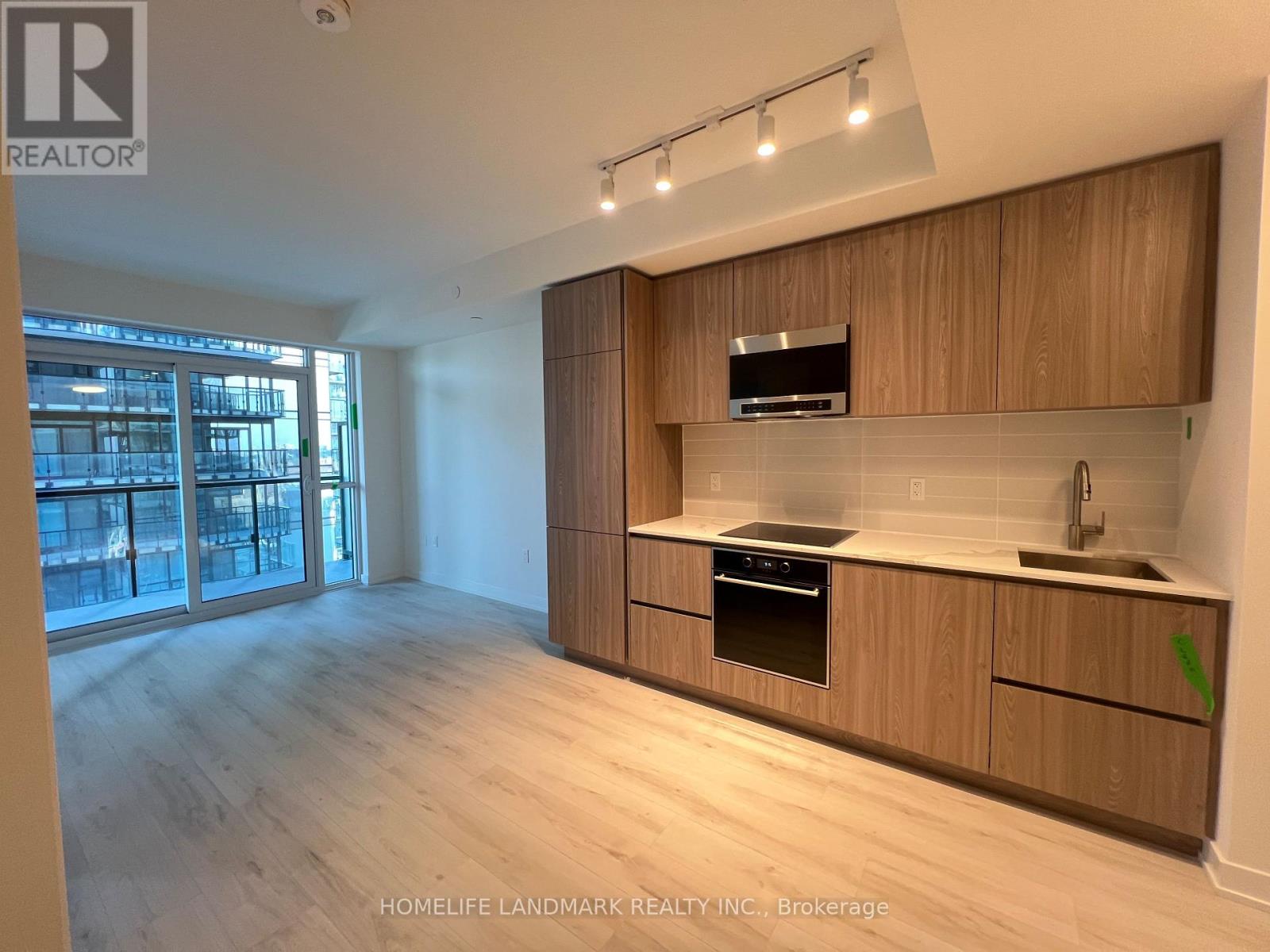 1208n - 120 Broadway Avenue, Toronto, Ontario  M4P 0E9 - Photo 2 - C12646662