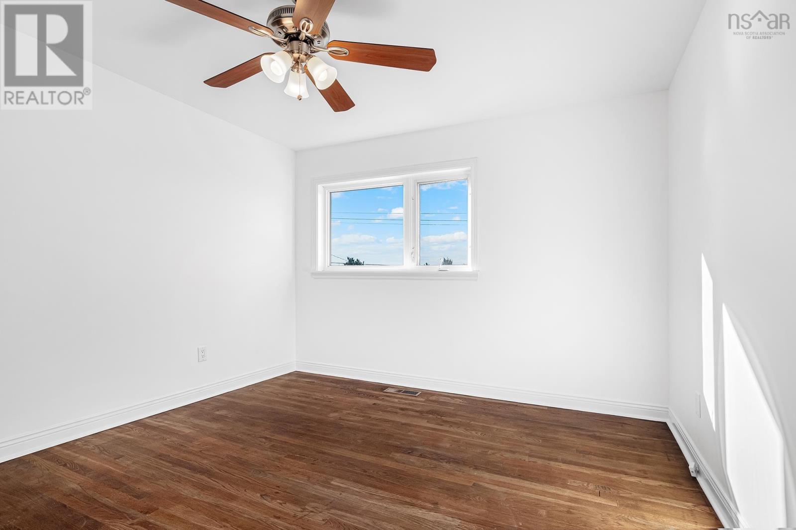 55 Helene Avenue, Dartmouth, Nova Scotia  B2X 1G5 - Photo 28 - 202529593