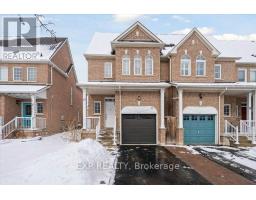 14 GATEWAY COURT, Whitby, Ontario
