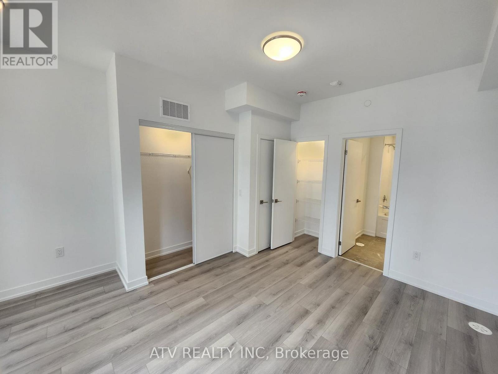 18 - 3079 Pharmacy Avenue, Toronto, Ontario  M1T 1H8 - Photo 8 - E12646686