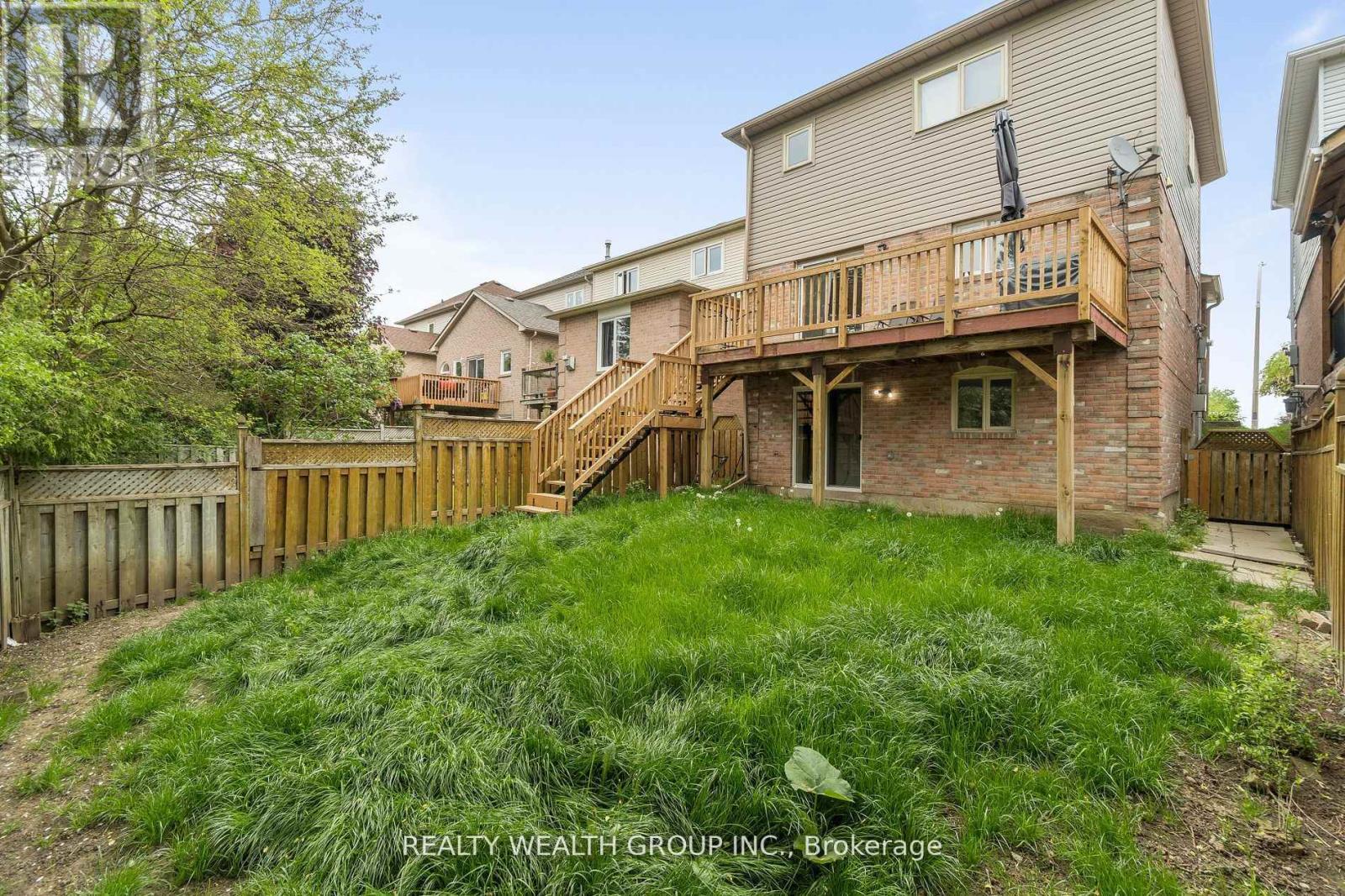 89 Knotty Pine Drive, Whitby, Ontario  L1R 2H3 - Photo 2 - E12646694