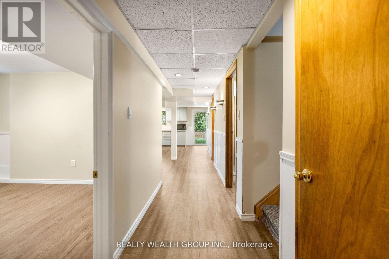 89 Knotty Pine Drive, Whitby, Ontario  L1R 2H3 - Photo 5 - E12646694