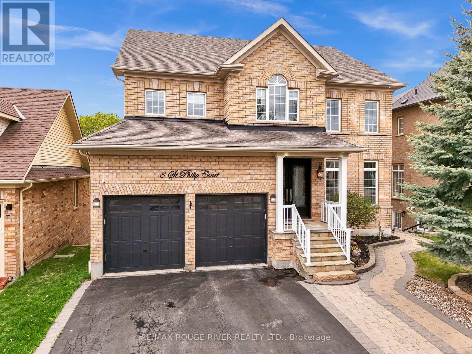 8 ST PHILIP COURT, Whitby, Ontario