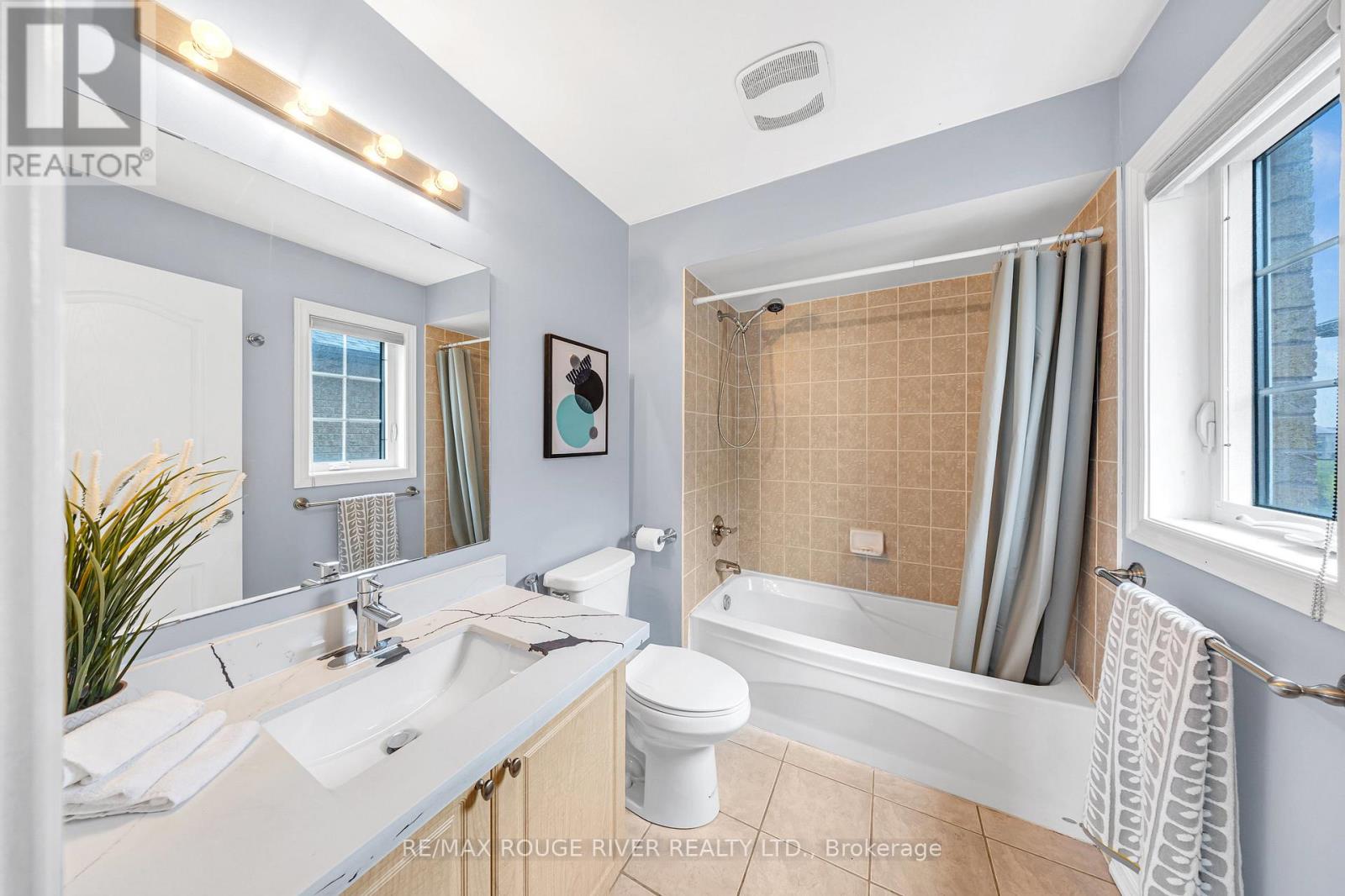 8 St Philip Court, Whitby, Ontario  L1P 0A5 - Photo 35 - E12446655