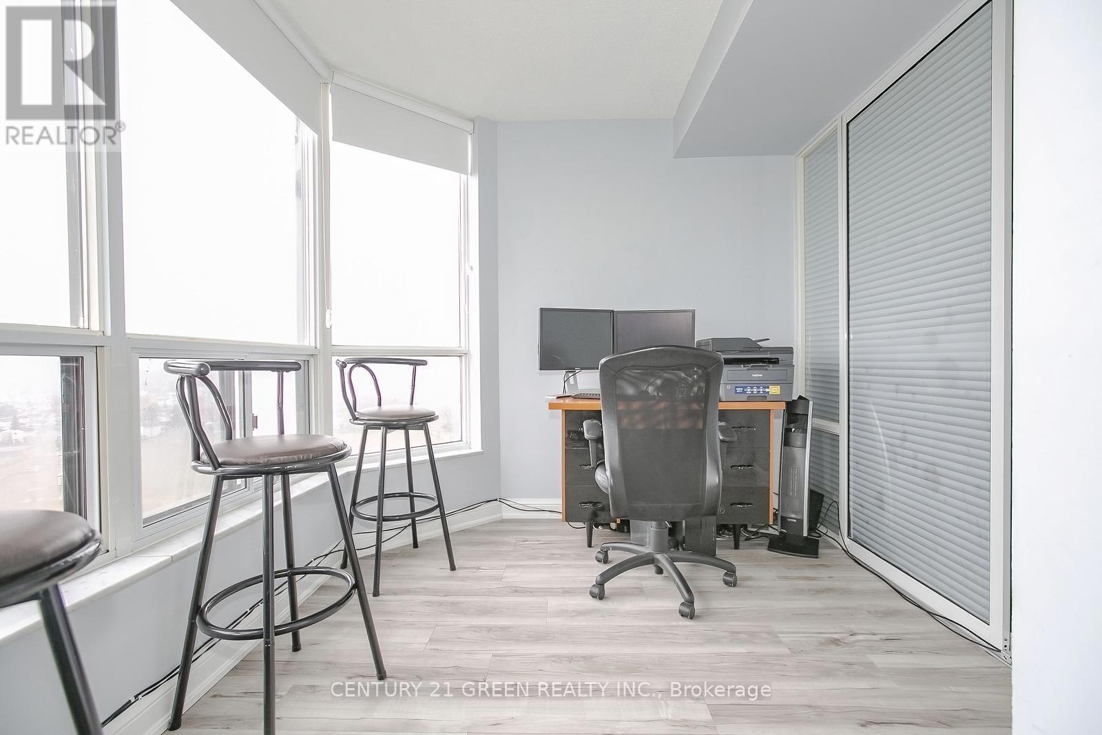 1503 - 22 Hanover Road, Brampton, Ontario  L6S 5K7 - Photo 23 - W12646684