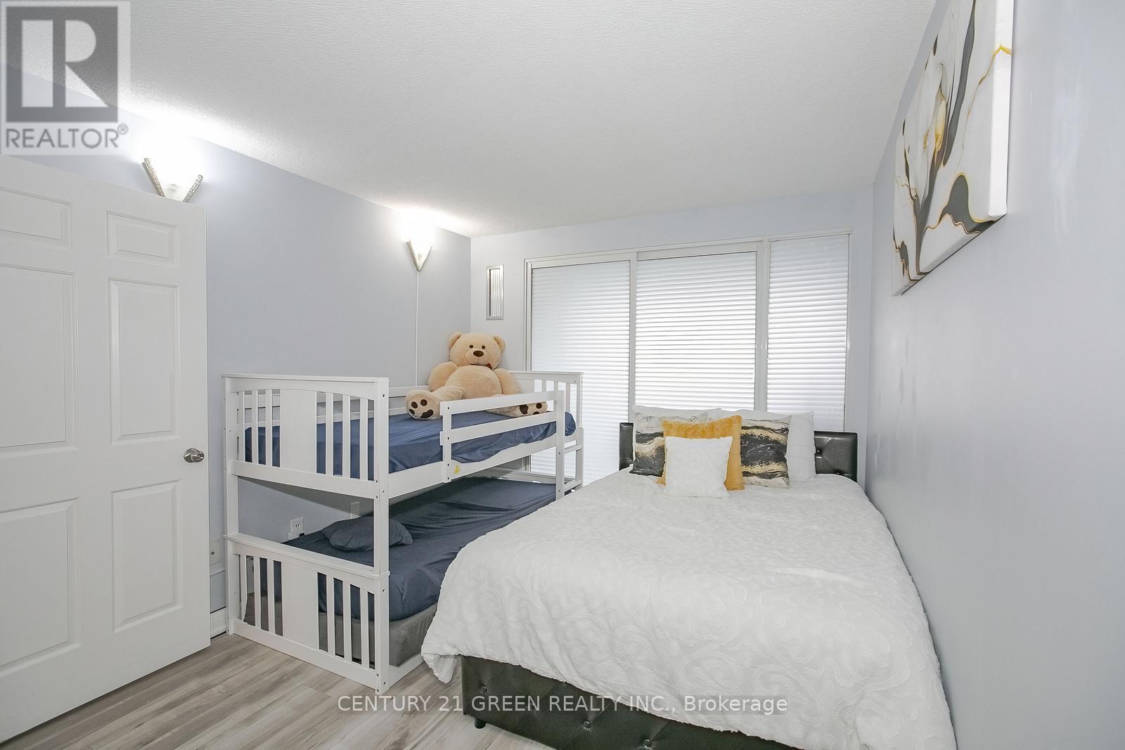 1503 - 22 Hanover Road, Brampton, Ontario  L6S 5K7 - Photo 26 - W12646684