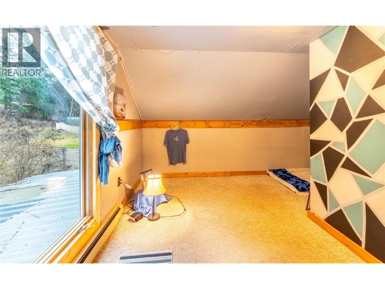 1412 Ainsworth Avenue, Riondel, British Columbia  V0B 2B0 - Photo 26 - 10371450