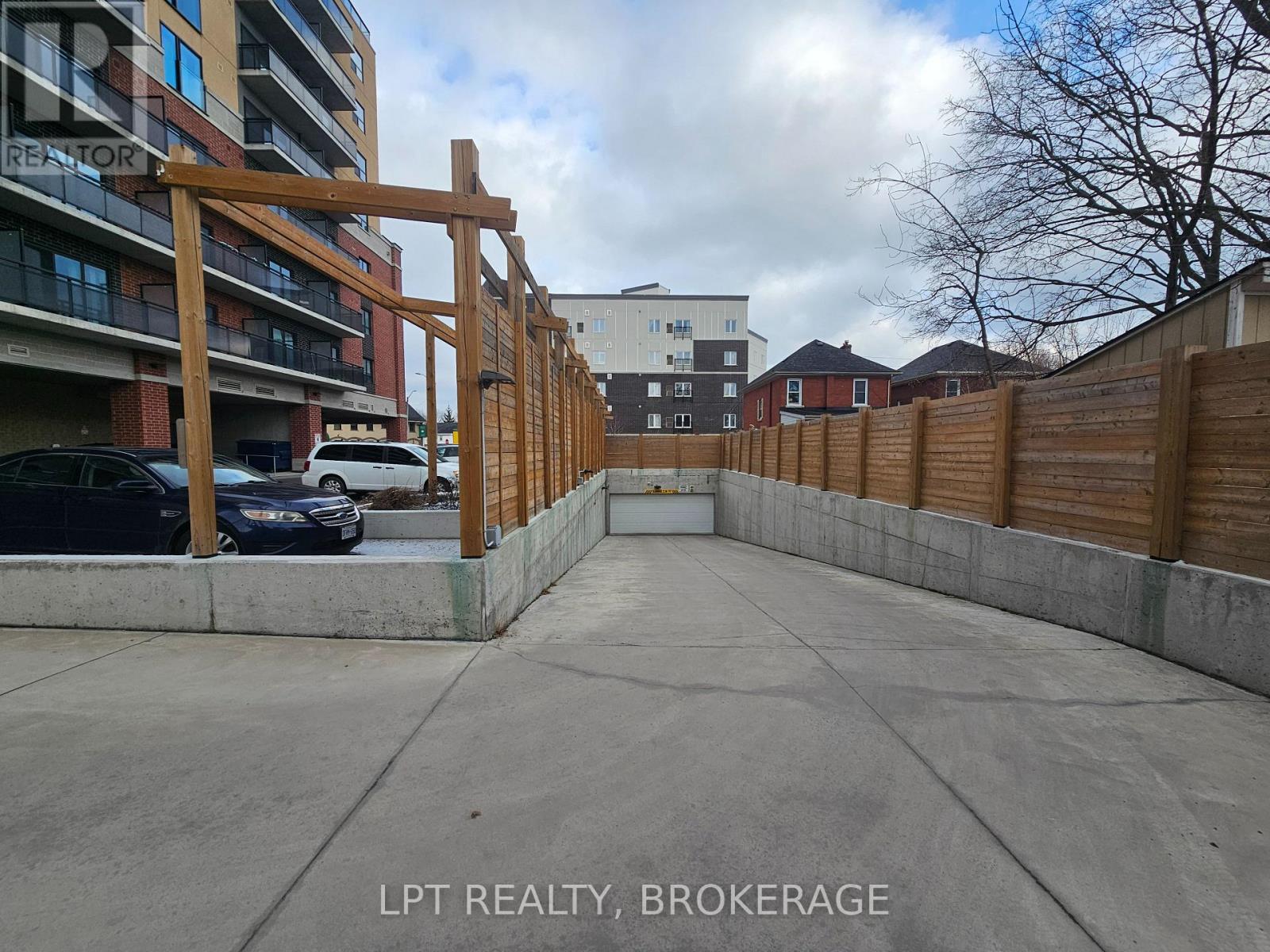 809 - 652 Princess Street, Kingston, Ontario  K7L 1E5 - Photo 10 - X12646796