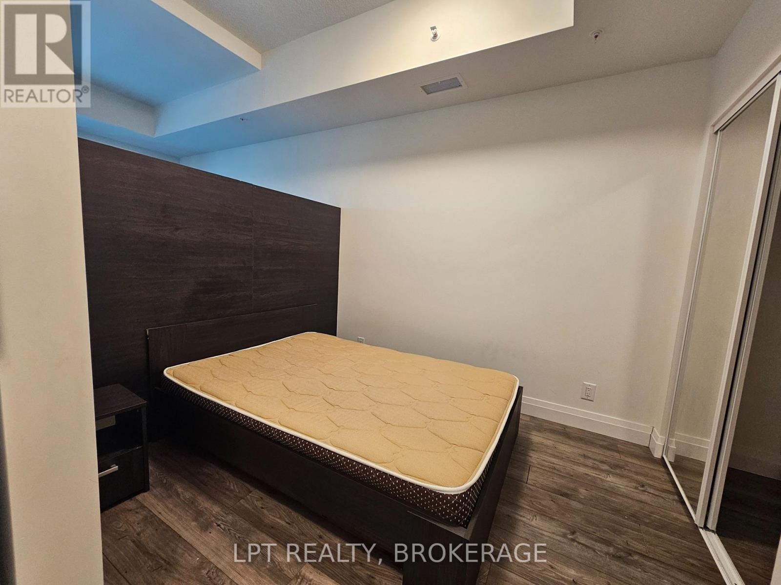 809 - 652 Princess Street, Kingston, Ontario  K7L 1E5 - Photo 7 - X12646796