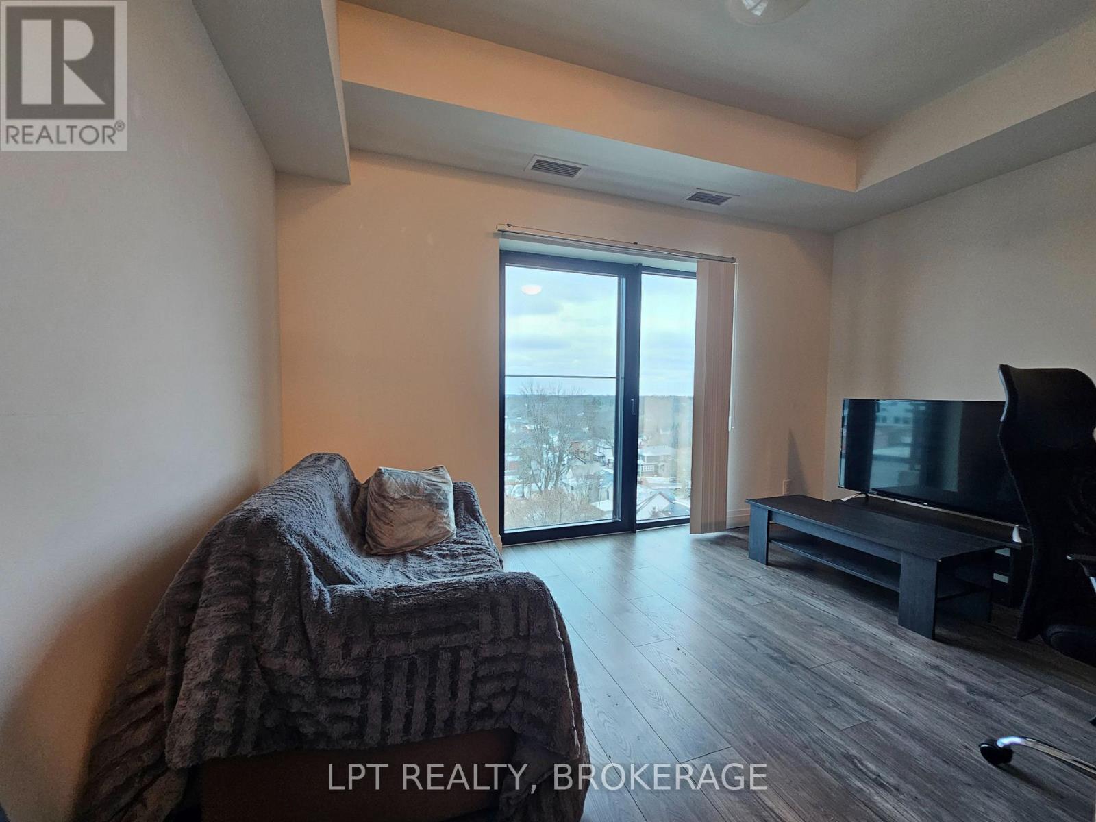 809 - 652 Princess Street, Kingston, Ontario  K7L 1E5 - Photo 8 - X12646796