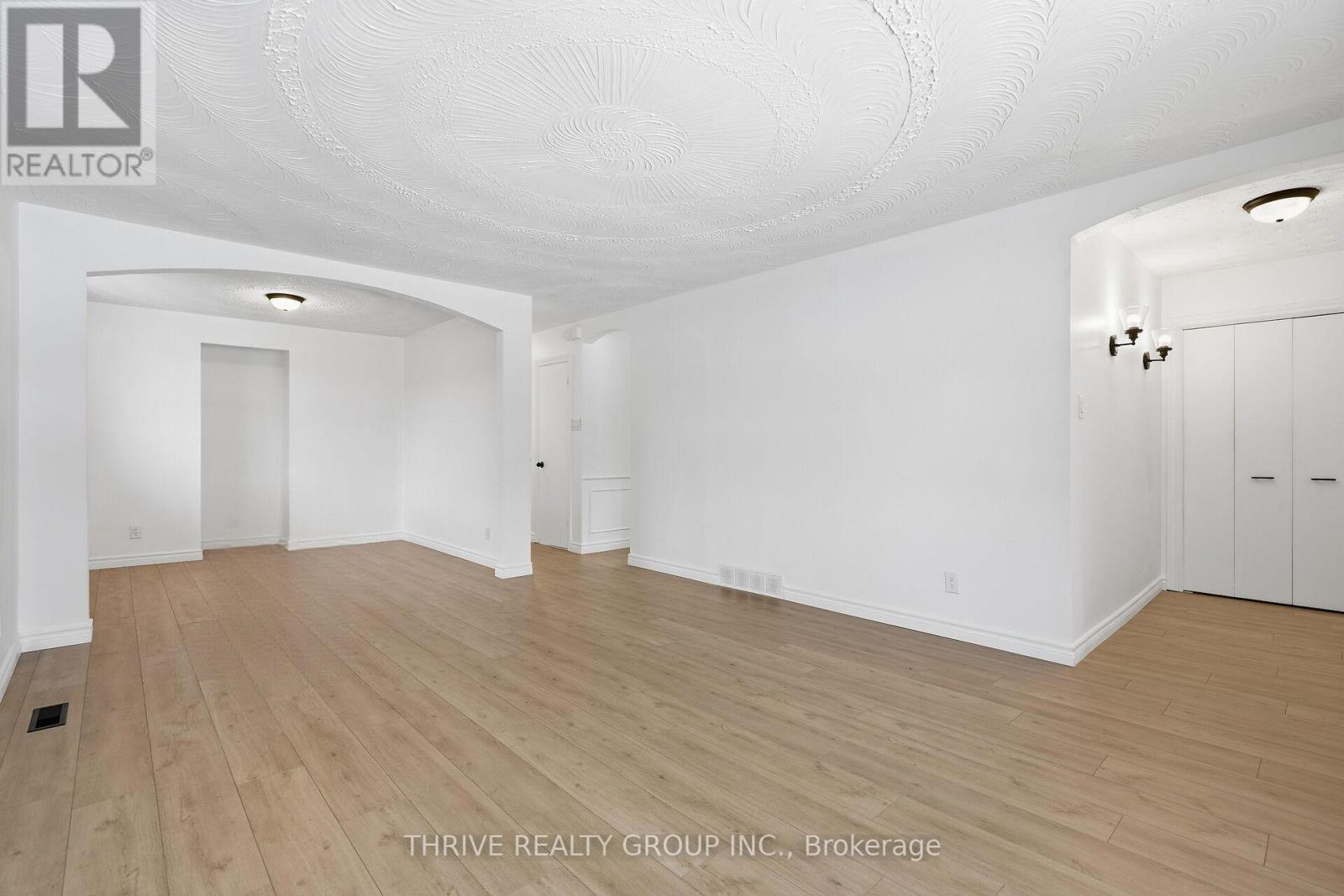 64 Jena Crescent, London East, Ontario  N5V 1L4 - Photo 15 - X12646800