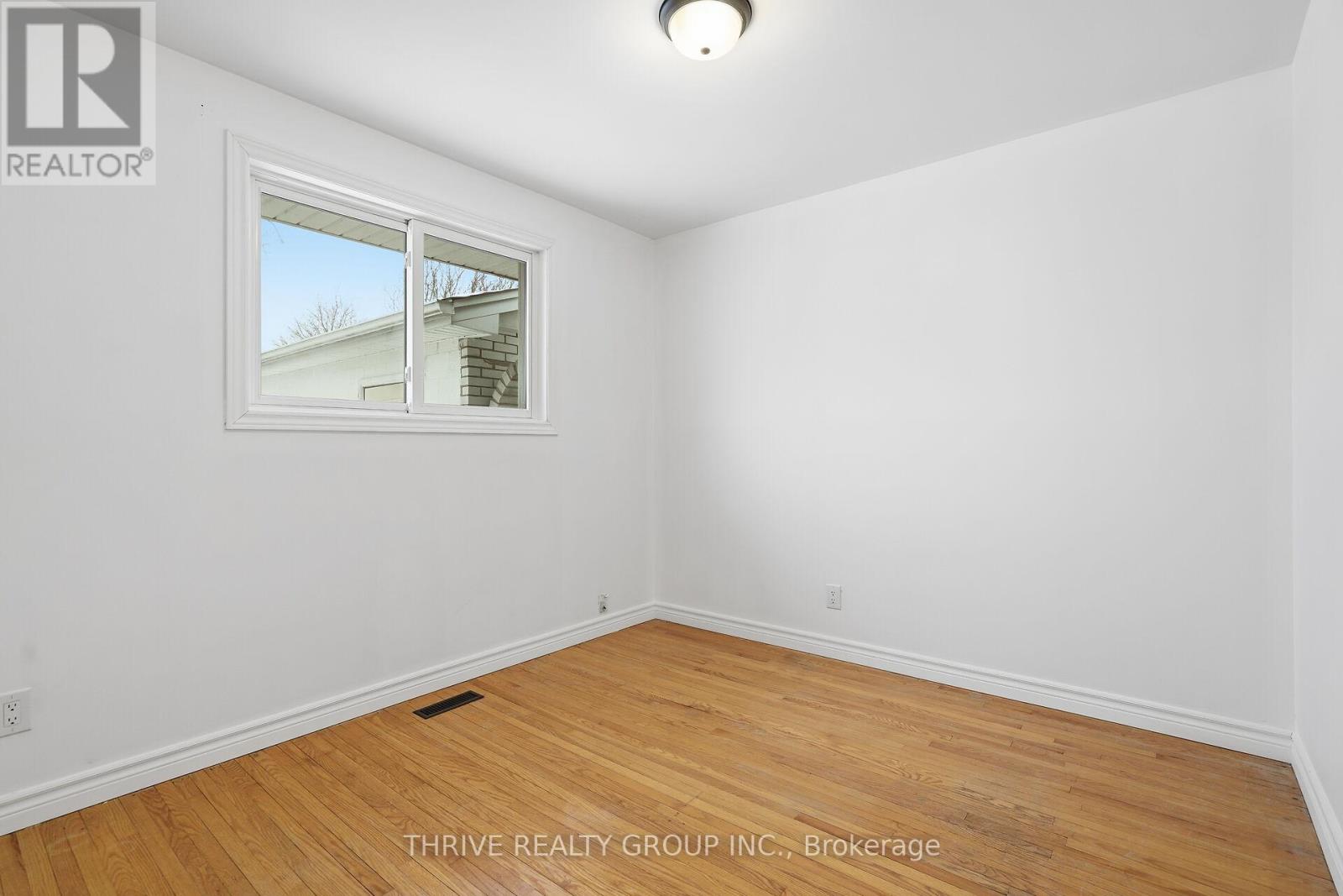 64 Jena Crescent, London East, Ontario  N5V 1L4 - Photo 22 - X12646800