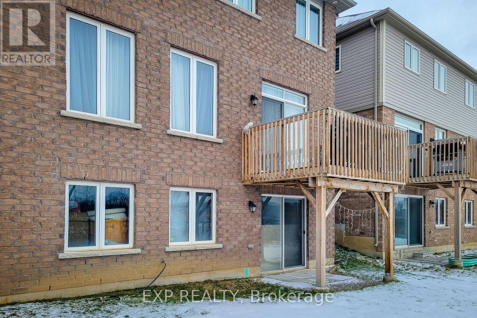 131 Munro Circle, Brantford, Ontario  N3T 0R4 - Photo 7 - X12617136