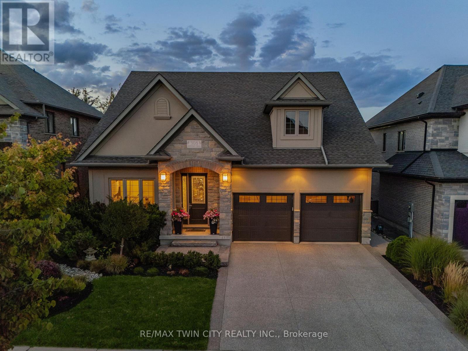 308 DEERFOOT TRAIL, Waterloo, Ontario