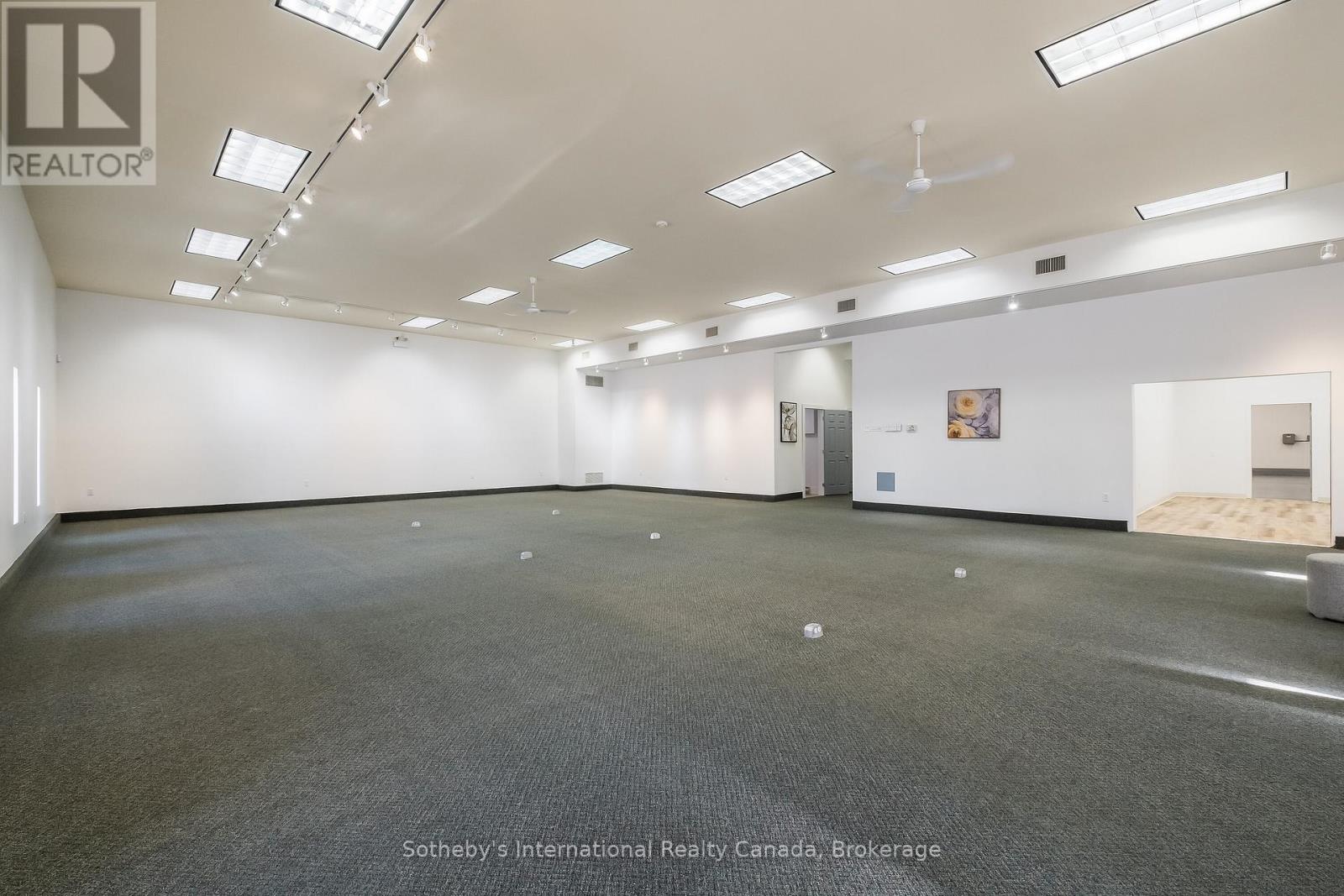 138 Sugar Maple Road, Brant, Ontario  N0E 1N0 - Photo 13 - X12646808