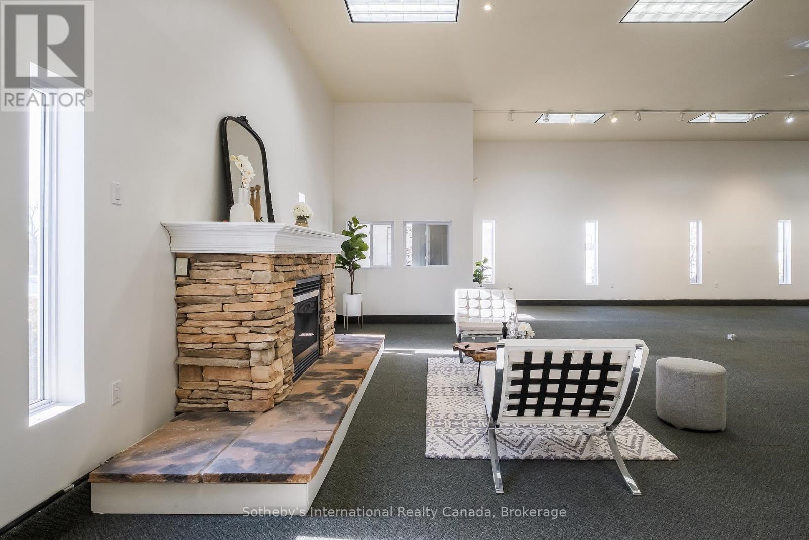 138 Sugar Maple Road, Brant, Ontario  N0E 1N0 - Photo 17 - X12646808