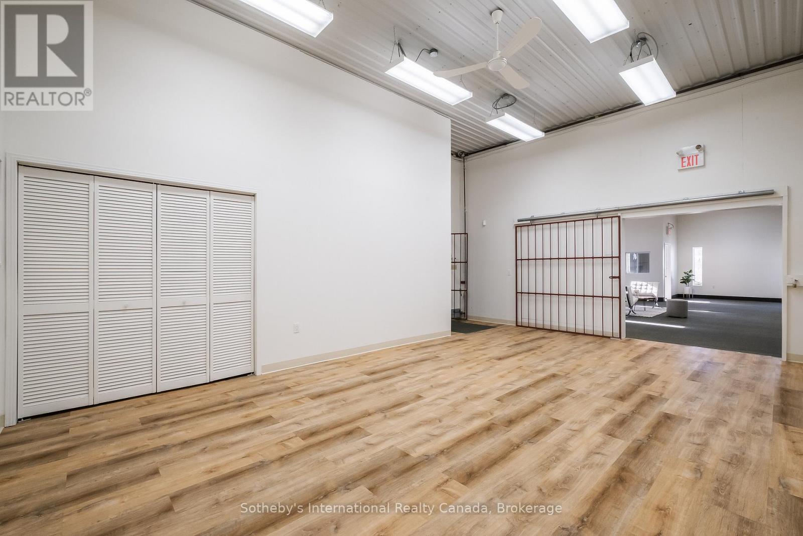 138 Sugar Maple Road, Brant, Ontario  N0E 1N0 - Photo 22 - X12646808