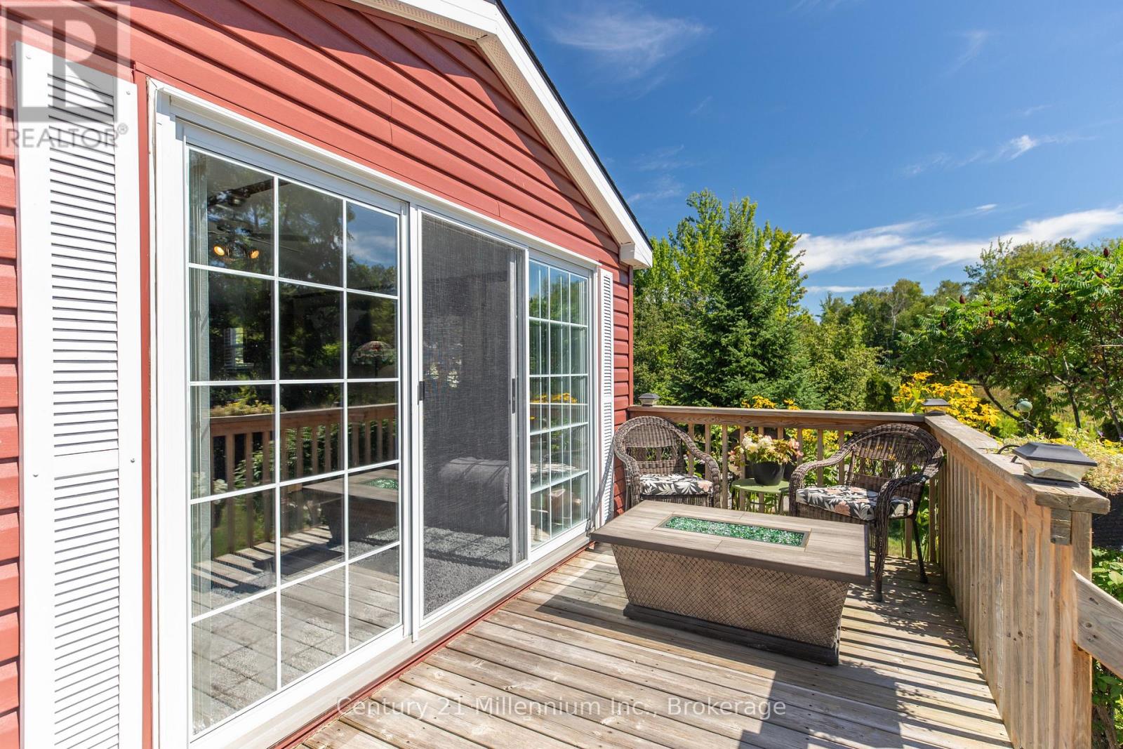 19 White Pines Trail, Wasaga Beach, Ontario  L9Z 1X7 - Photo 12 - S12646772