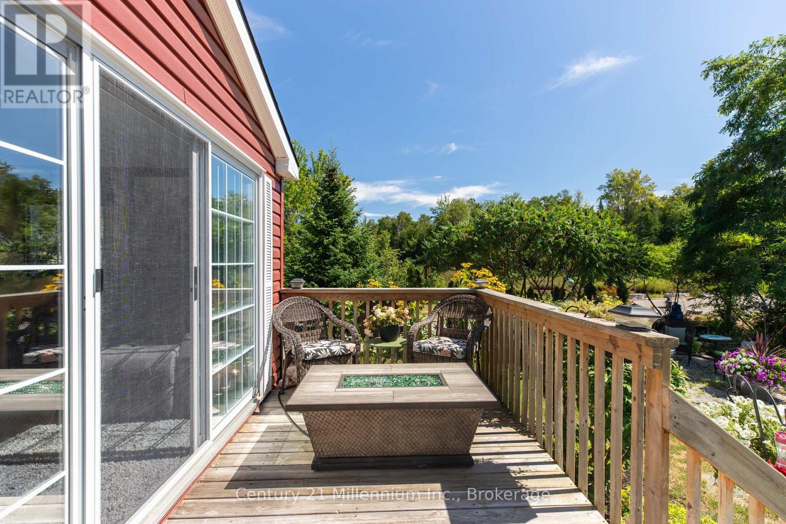 19 White Pines Trail, Wasaga Beach, Ontario  L9Z 1X7 - Photo 13 - S12646772