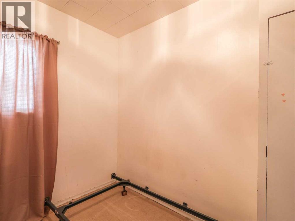 4716 51 Street, Stettler, Alberta  T4K 1J5 - Photo 18 - A2275629