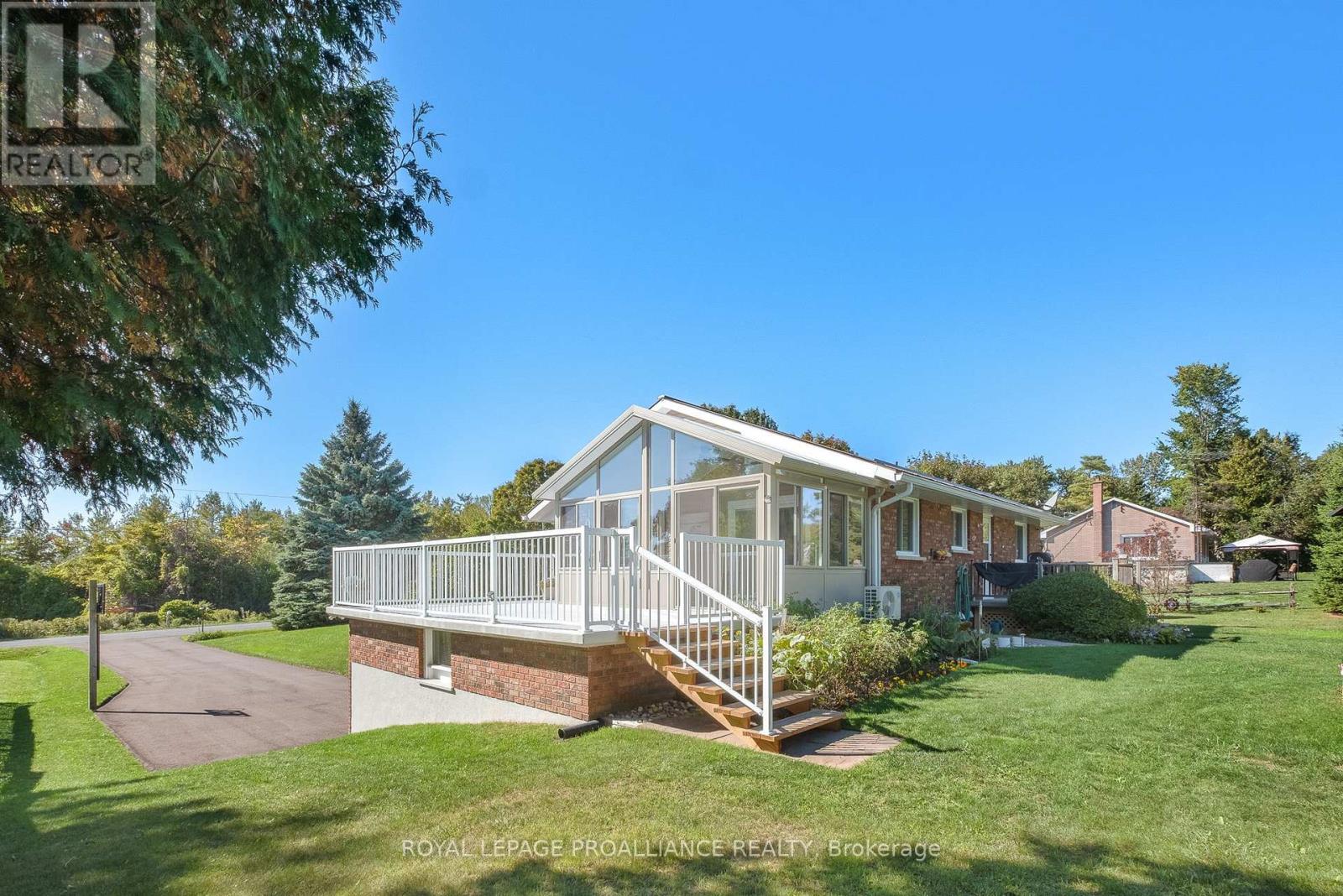 2535 Castlehill Drive, Cobourg, Ontario  K9A 0T3 - Photo 39 - X12433176