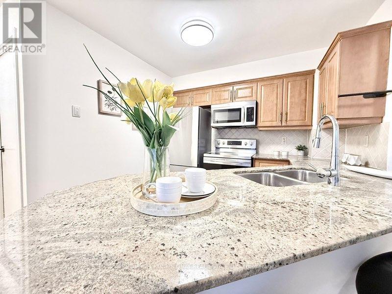 LPH2 - 25 GRENVILLE STREET, Toronto, Ontario