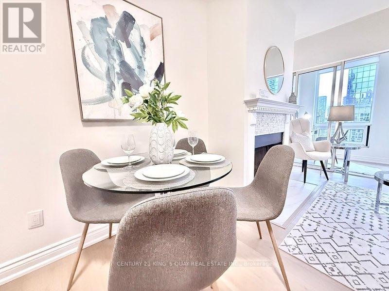 Lph2 - 25 Grenville Street, Toronto, Ontario  M4Y 2X5 - Photo 4 - C12646718