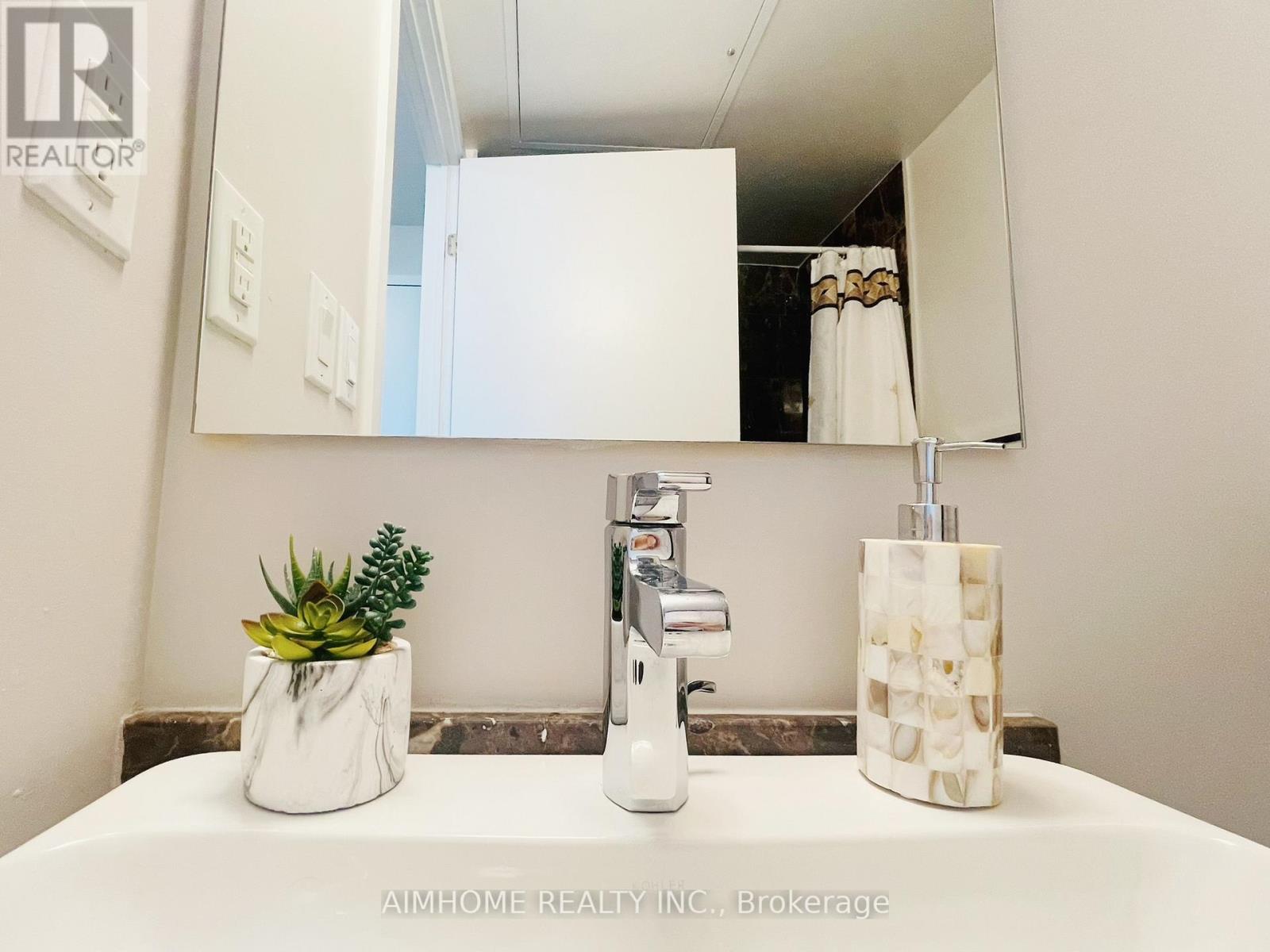 4201 - 12 York Street, Toronto, Ontario  M5J 2Z2 - Photo 11 - C12646762