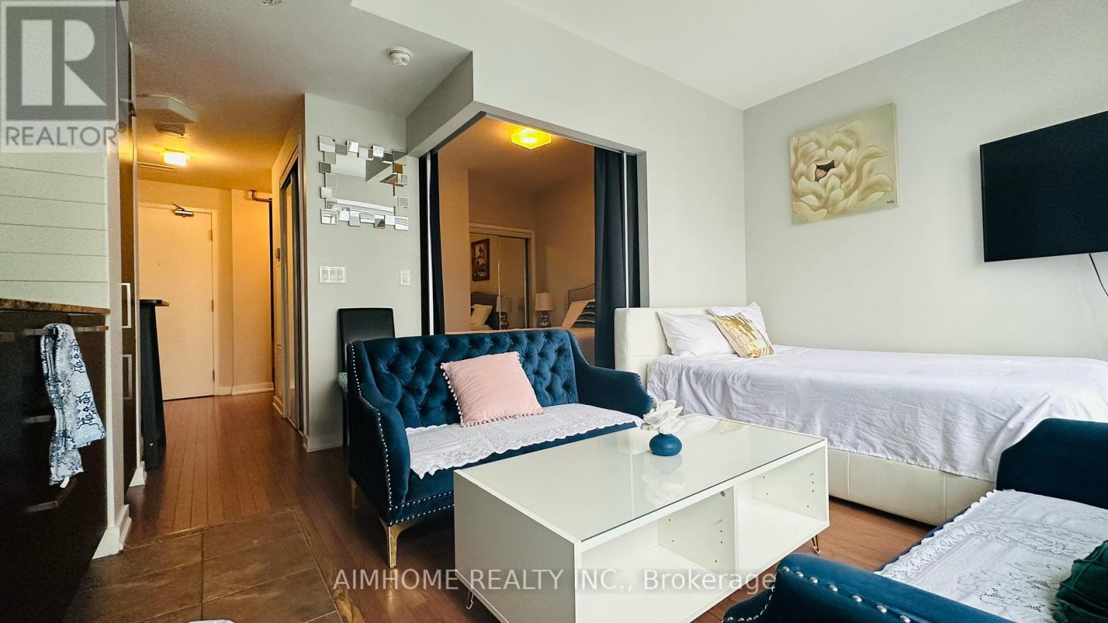 4201 - 12 York Street, Toronto, Ontario  M5J 2Z2 - Photo 4 - C12646762