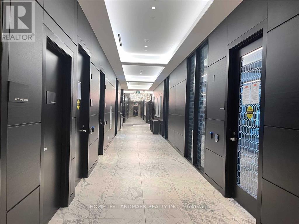 1522 - 31 Tippett Road E, Toronto, Ontario  M3H 2V1 - Photo 5 - C12646774