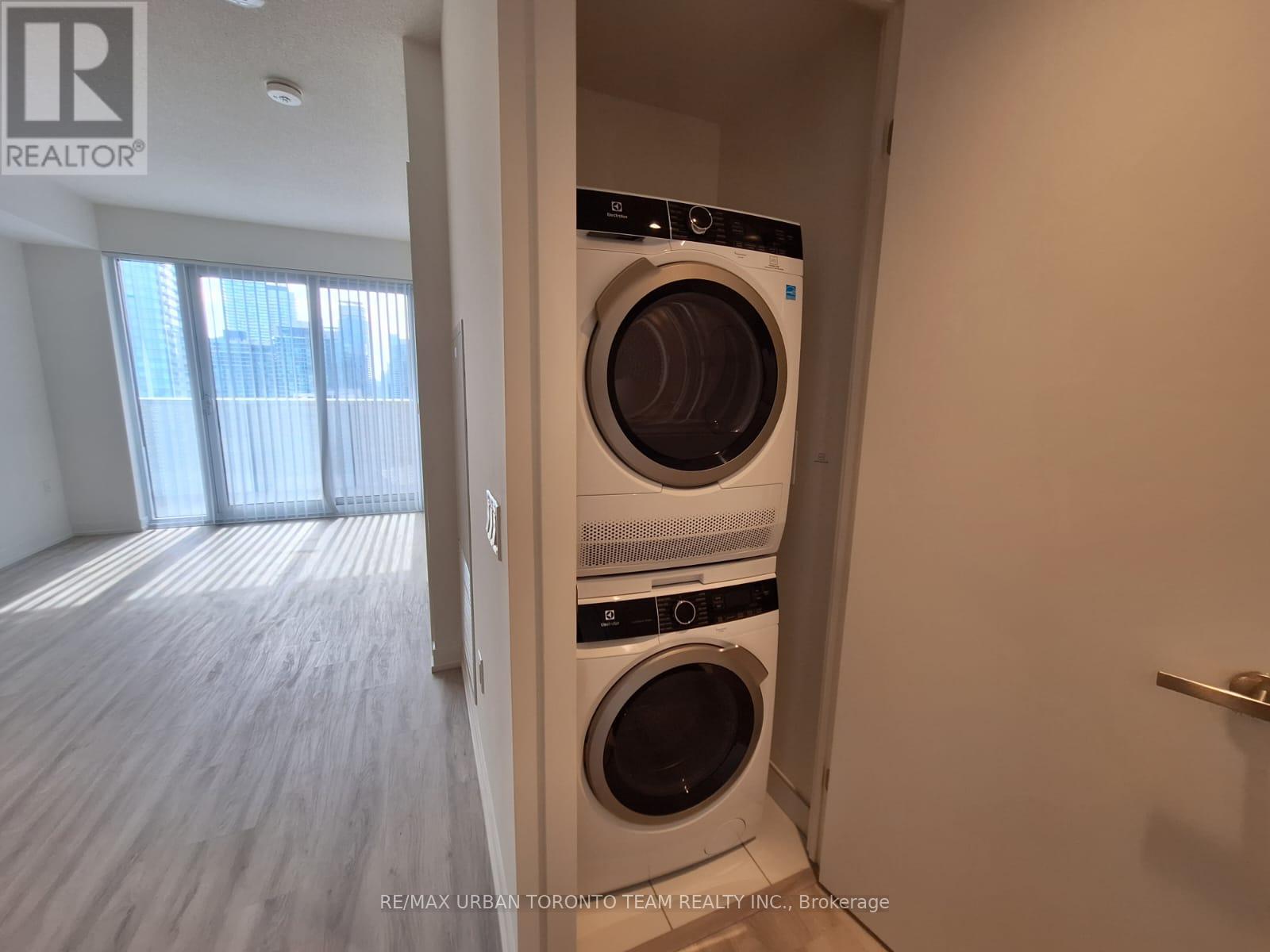 4816 - 55 Cooper Street, Toronto (Waterfront Communities), Ontario  M5E 0G1 - Photo 12 - C12646778