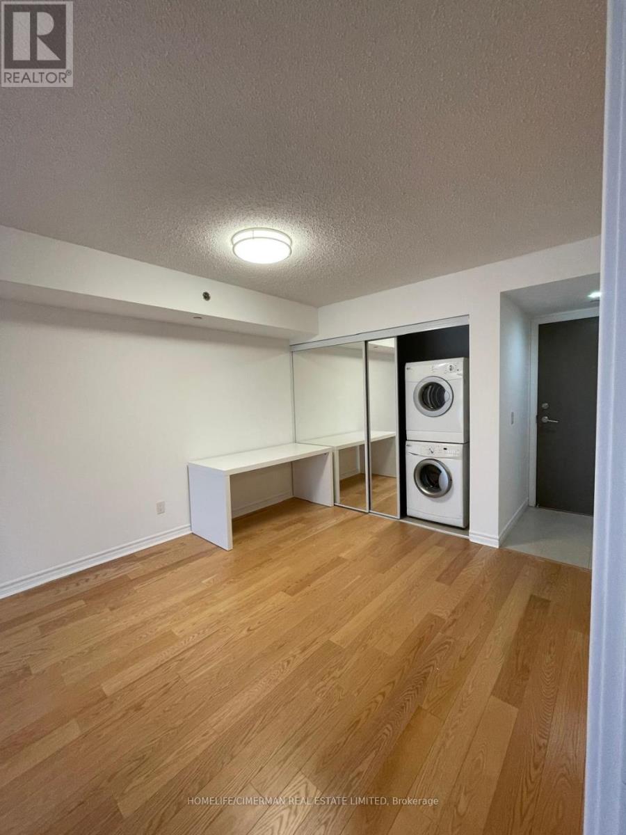 331 - 35 Saranac Boulevard, Toronto, Ontario  M6A 2G4 - Photo 7 - C12646798