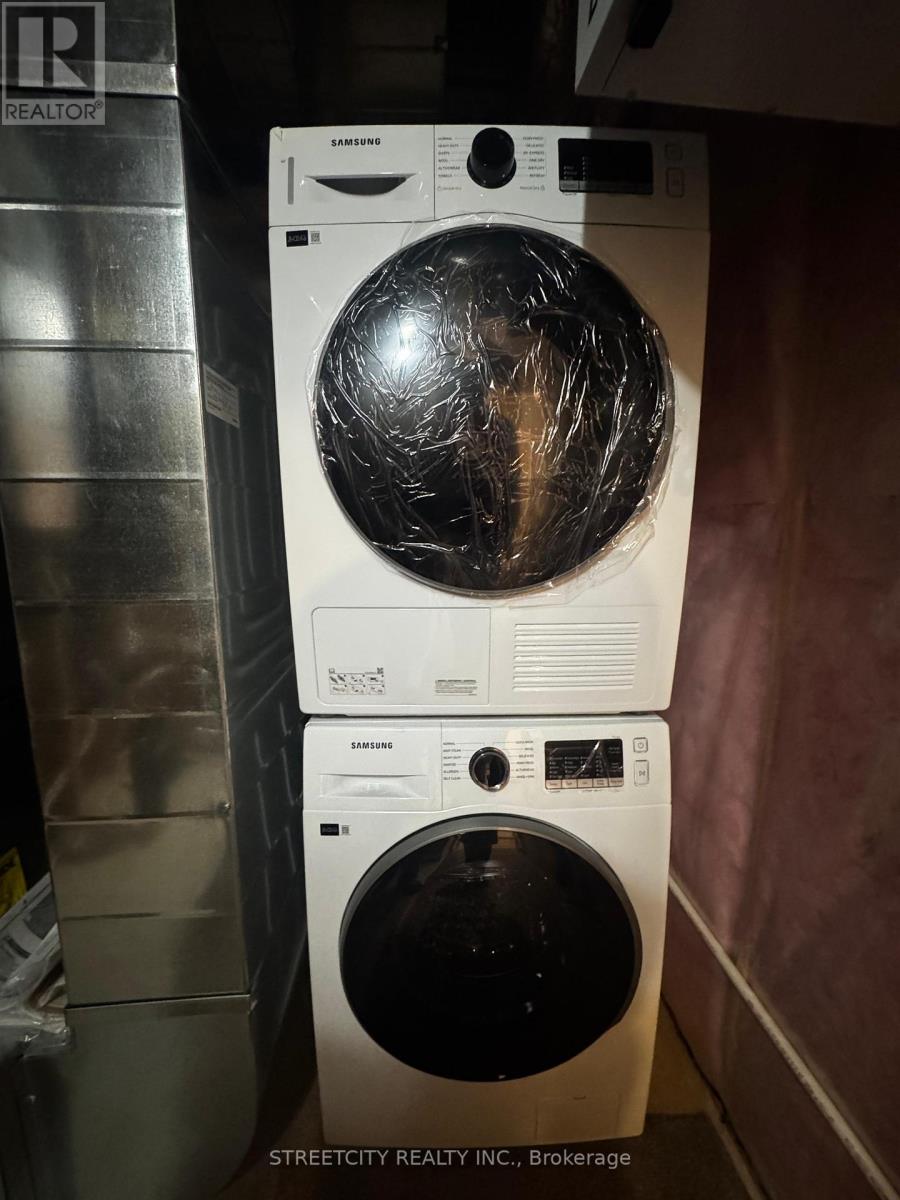 2618 Buroak Drive, London North, Ontario  N6G 3X7 - Photo 13 - X12577300